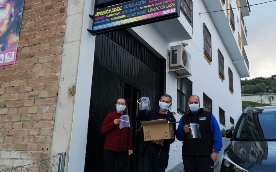 ROTUARA dona material protector para La Guardia de Jaén 