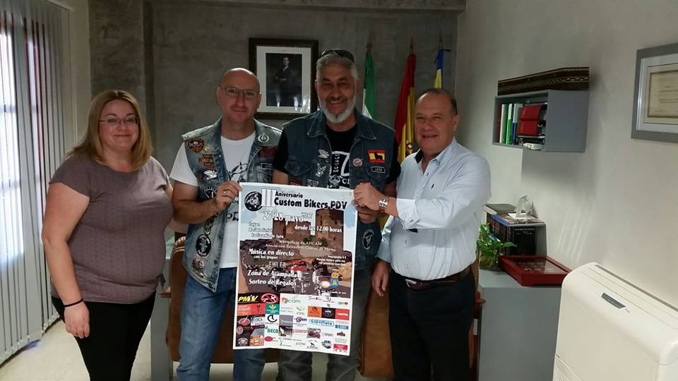 PRESENTACIÓN III ANIVERSARIO CUSTOM BIKERS